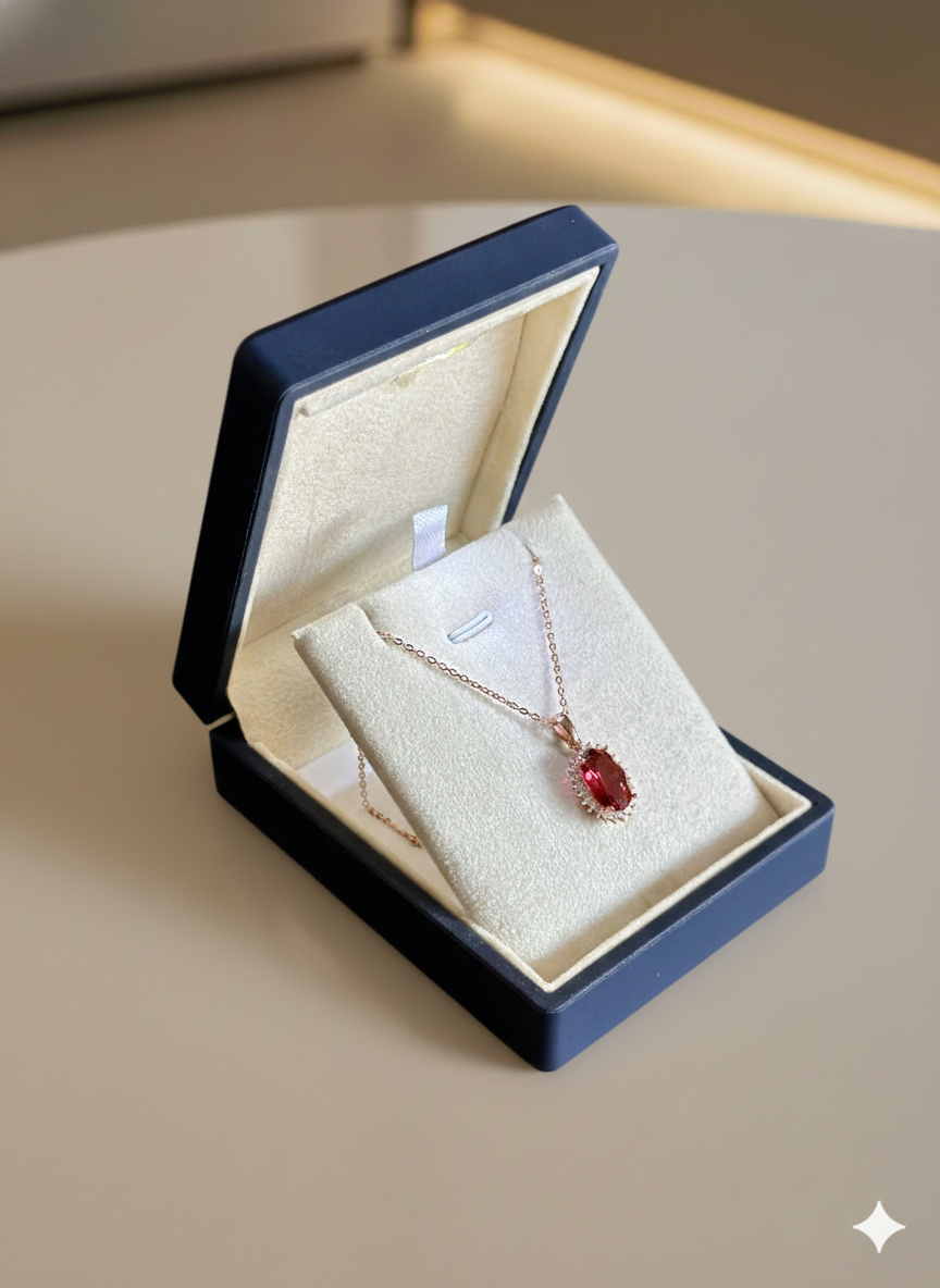 (PREMIUM IŞIKLI KUTULU) 925 Ayar Gümüş Elips Kolye