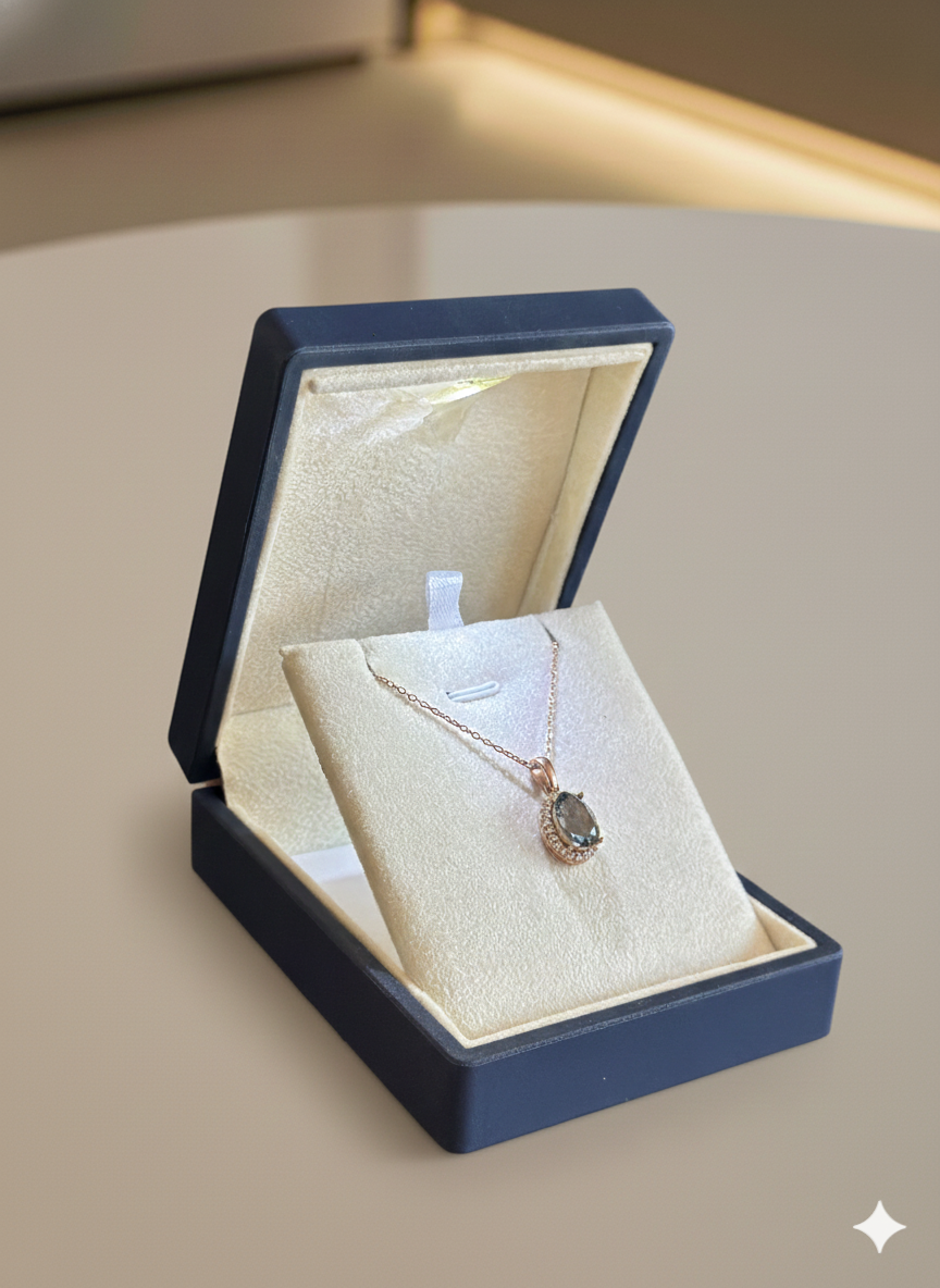 (PREMİUM IŞIKLI KUTULU)925 Ayar Gümüş elips Model Kolye