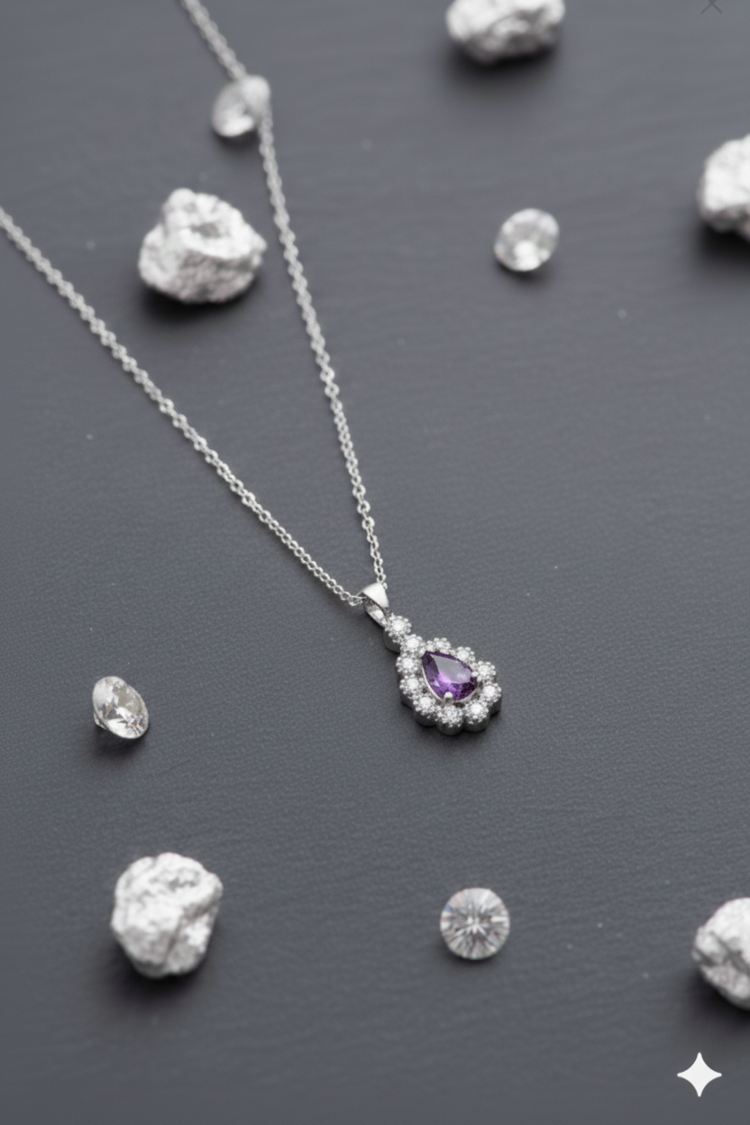 (IŞIKLI KUTULU) 925 Ayar Gümüş Damla Taşlı Model Zirkon Taşlı Kadın Kolye