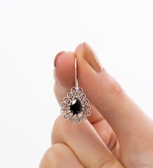 925 Ayar Gümüş Oniks Taşlı Damla Model Oksitli Telkari Kadın Küpe(ÖZEL KUTULU)