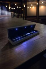 925 Ayar Gümüş Üç Taş Rodyum Baget Gümüş Bileklik(IŞIKLI KUTULU)