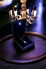 (IŞIKLI KUTULU) 925 Ayar Gümüş Baget Kolye