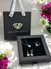 925 Ayar Gümüş Pırlanta Kalp Model Pembe Taşlı 3 lü Set Kolye Küpe Yüzük (ÇANTALI KUTULU)