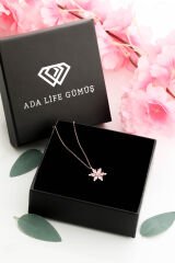 925 Ayar Gümüş Lotus Çiçeği Kadın Kolye (ÖZEL KUTULU)