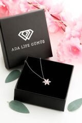 925 Ayar Gümüş Lotus Çiçeği Kadın Kolye (ÖZEL KUTULU)