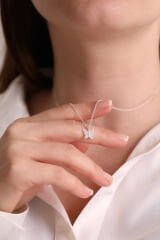 925 Ayar Gümüş Zirkon Taşlı Minimal Kelebek Kolye