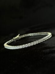 925 Ayar Gümüş Su Yolu 3mm 19CM Zirkon Taşlı Kadın Bileklik (IŞIKLI KUTU)